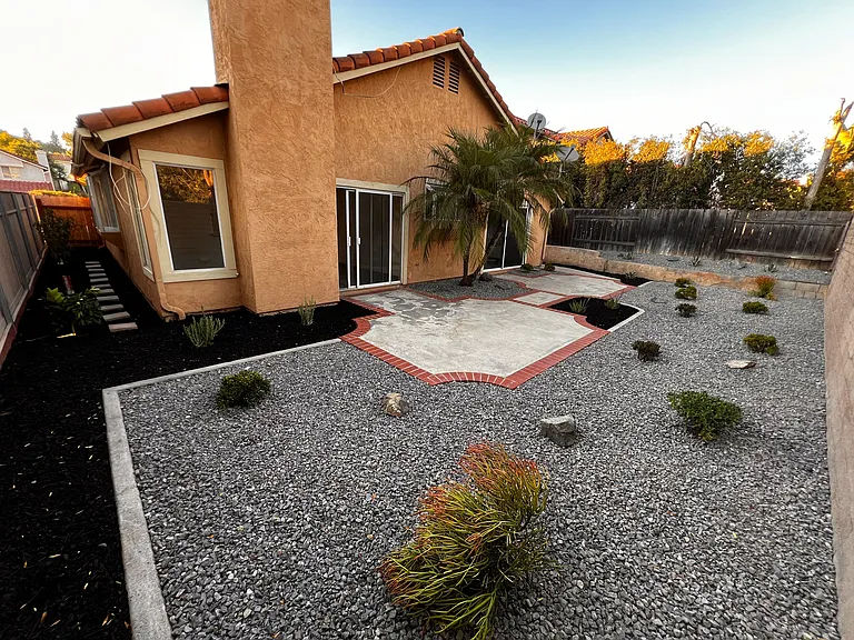 2158 Shadetree Ln — Photo 12