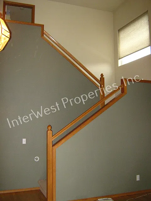 3 bed, 2.5 bath, 1624 sqft, $2,495 — Photo 3