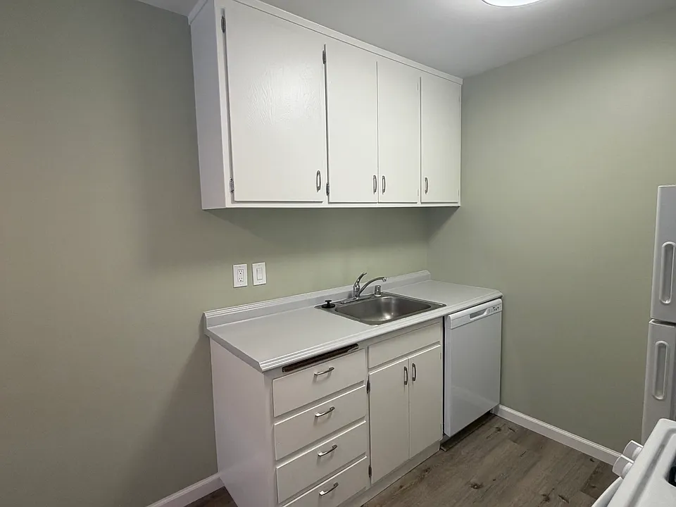 2024 Sierra Rd #16