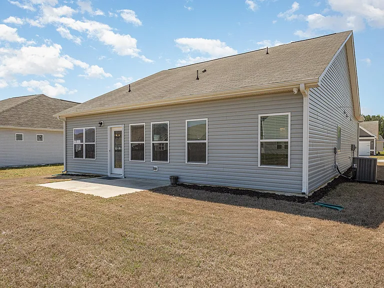1313 London Meadow Way — Photo 16