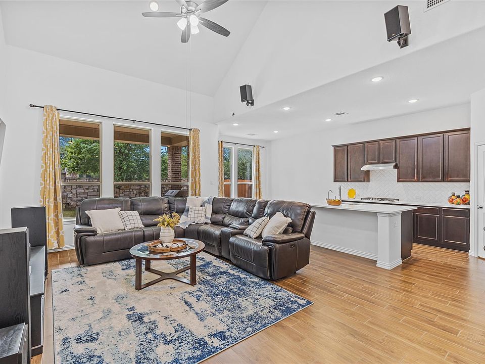 1st image of 4132 Presidio Ln