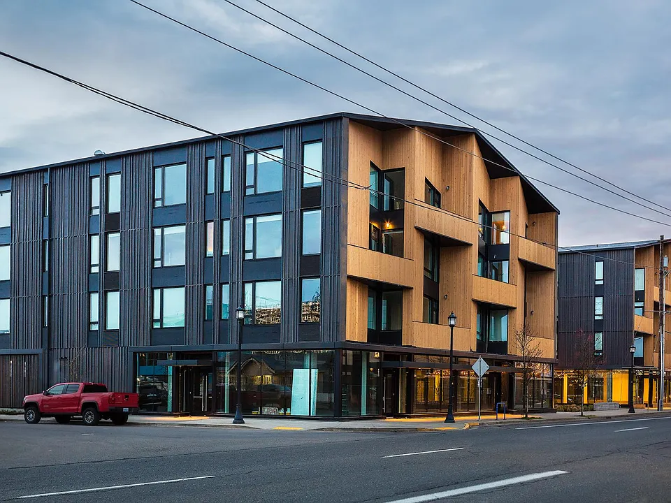 Lents Commons