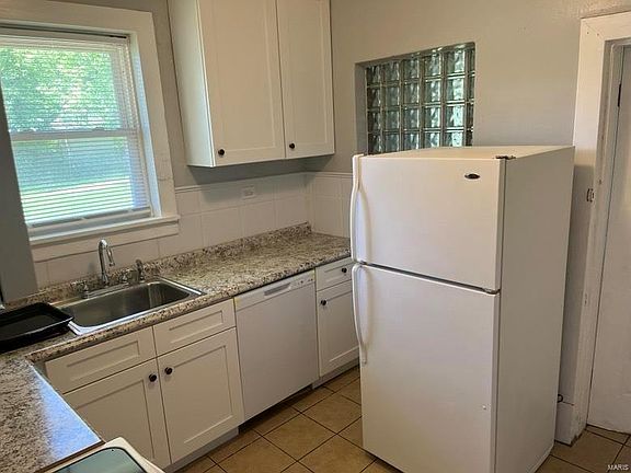 4th image of 6509 Joseph Ave