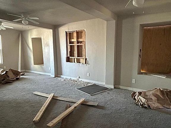 4th image of 511 N SAN JOAQUIN AVE
