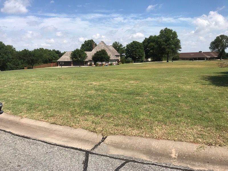 2nd image of 69 Stoneridge Rd
