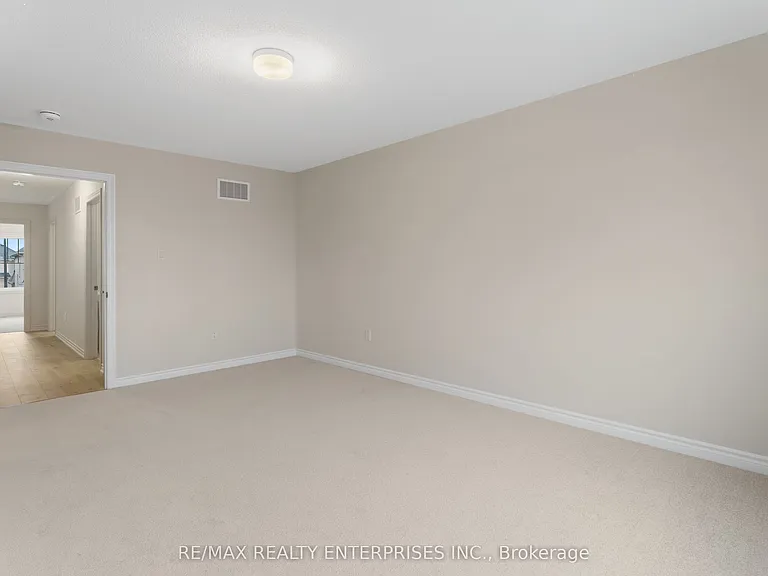 1114 Denton Dr — Photo 18