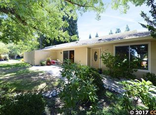 2709 Ptarmigan Dr APT 2, Walnut Creek, CA 94595