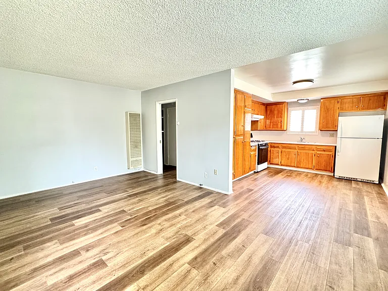 88 El Nido Ave #1 — Photo 4