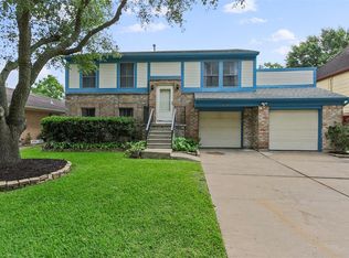 4830 Ridgeton Dr, Houston, TX 77053