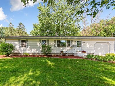 103 9th Ave SE, Faribault, MN, 55021
