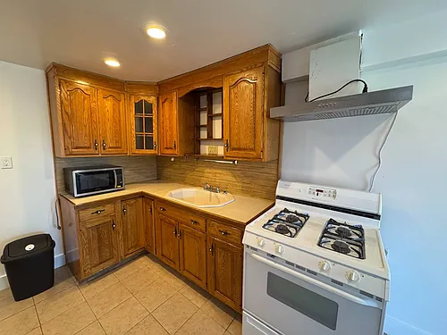 914 Pierce Ave #B Photo 1