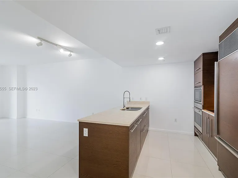 475 Brickell Ave #1301 — Photo 5