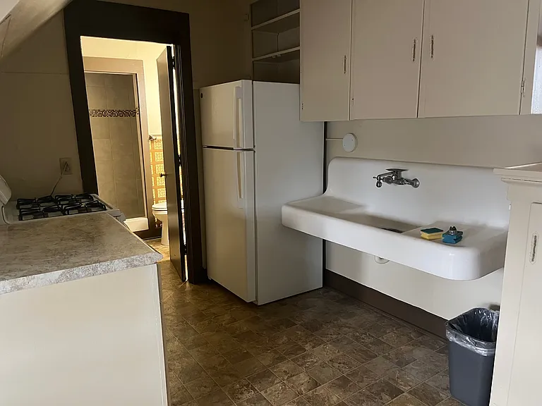 511 S 2nd St #11 — Photo 3