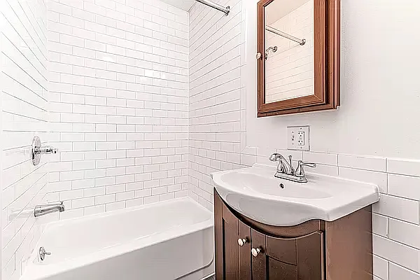 Rented by Compass | media 7