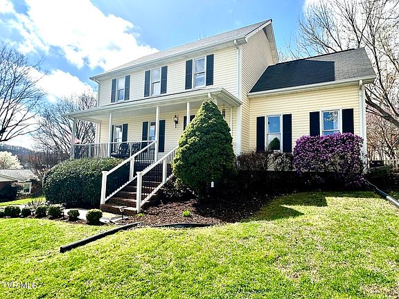 4th image of 219 Meridale Dr