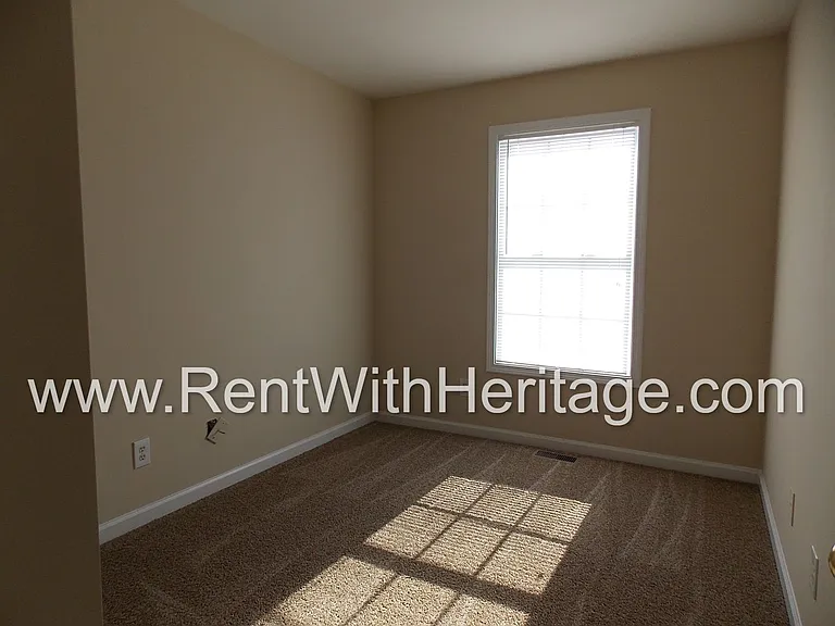 6392 Harvester Cir — Photo 10