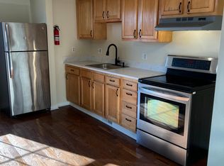 42 S Adams St APT 2, Akron, OH 44304