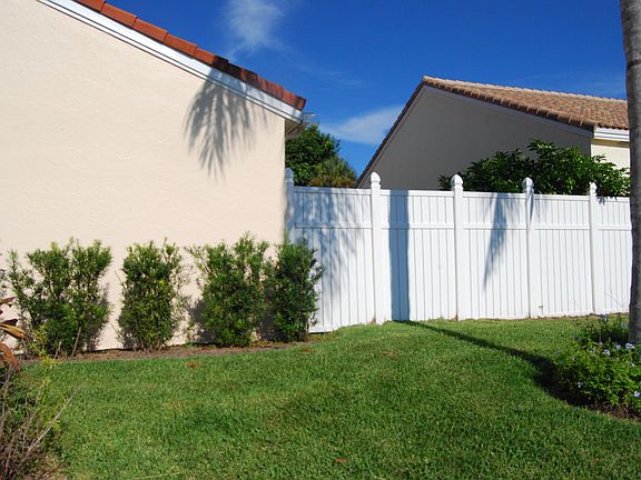 3rd image of 1055 Siena Oaks Cir E