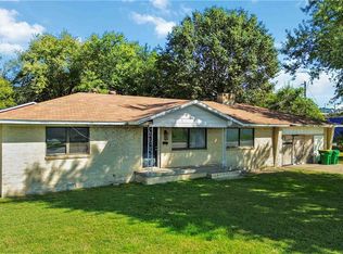 1100 E Huntsville Ave, Springdale, AR 72764