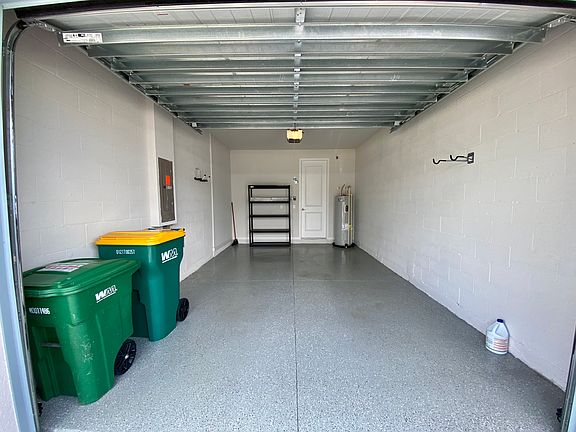 2nd image of 13010 Pembroke Dr