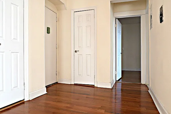 Rented by Level Group | media 8