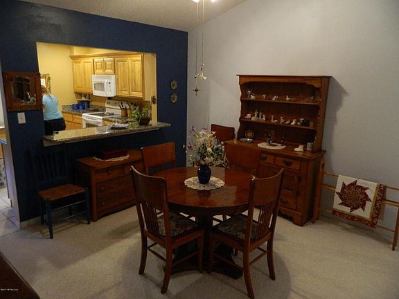 5th image of 85 Debarry Ave APT 3012