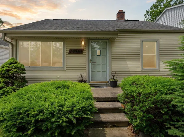 19761 Seminole, Redford, MI 48240