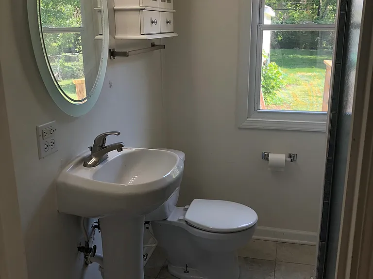 317 N La Londe Ave — Photo 3