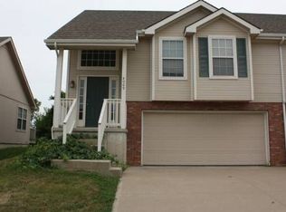 4009 Hawksbury Ct, Saint Joseph, MO 64506