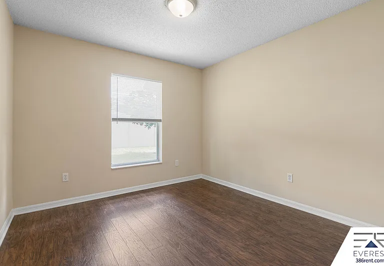 57 Pin Oak Dr — Photo 29