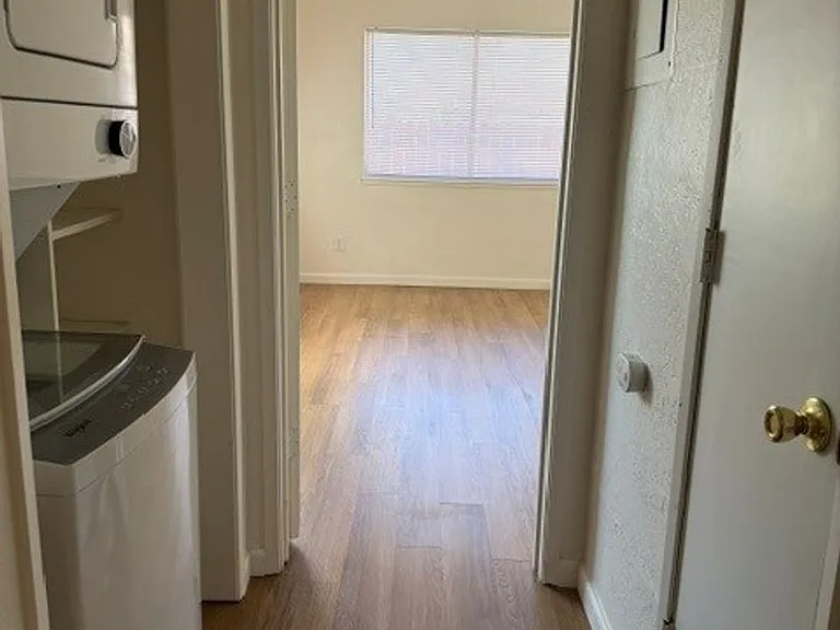 3422 Imperial Way — Photo 8