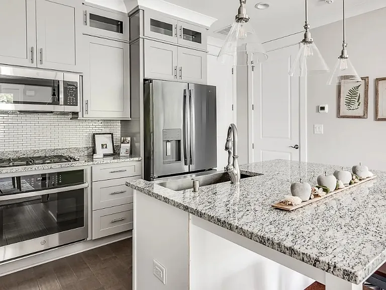 6076 Cushing Cir — Photo 31