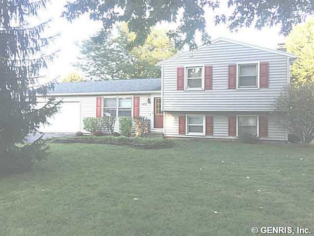 1st image of 1422 Tudor Way