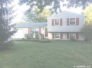 1422 Tudor Way, Farmington, NY 14425