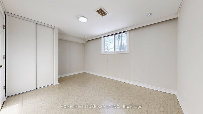 Toronto House for rent - 5 Bedrooms — photo 39