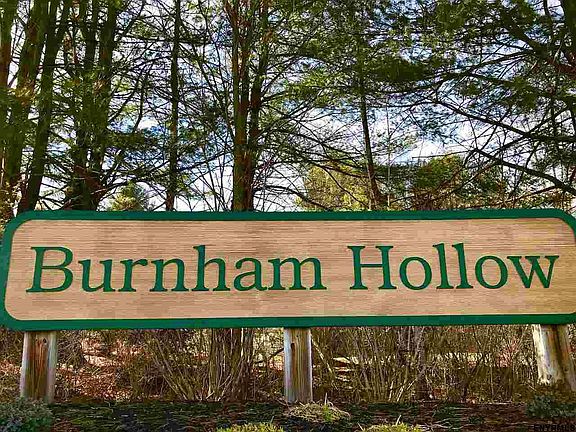 2nd image of 31 Burnham Rd