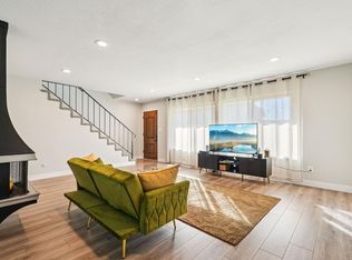 5971 Via Casitas, Carmichael, CA 95608