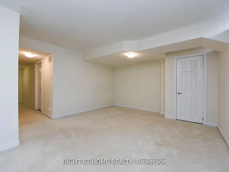 245 Sarah Cline Dr — Photo 33