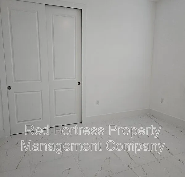 5146 Centennial Blvd — Photo 7