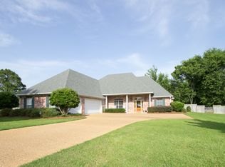 150 Sagefield Sq, Canton, MS 39046