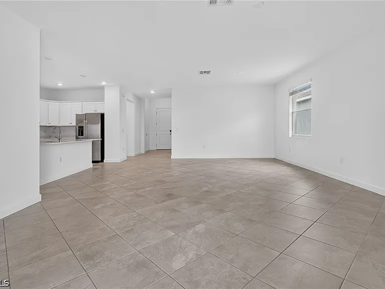 9156 Leatherwood Loop — Photo 9