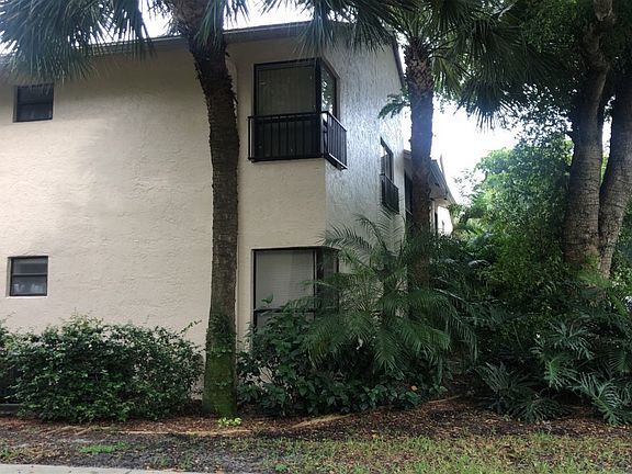 2nd image of 3420 NW 47th Ave