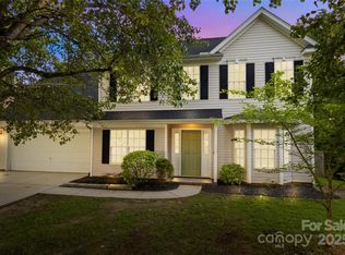 11407 Lenswood Ct, Charlotte, NC 28214