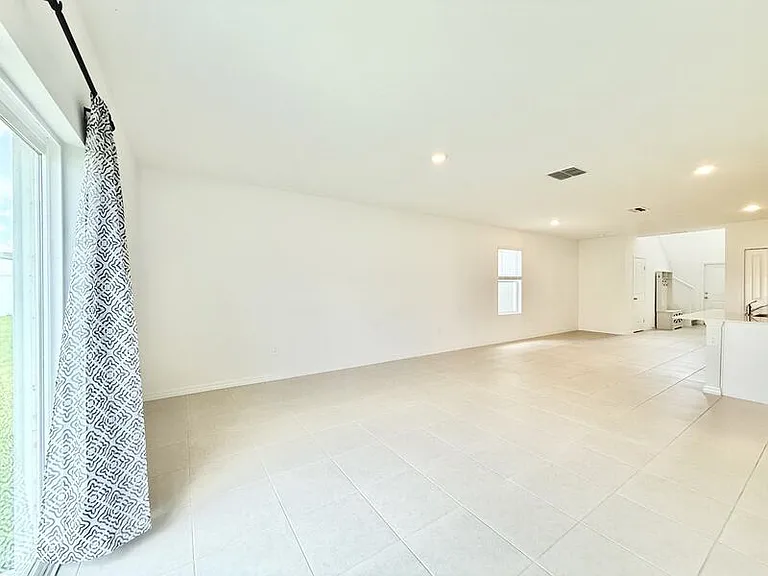 641 Bald Cypress Dr — Photo 23
