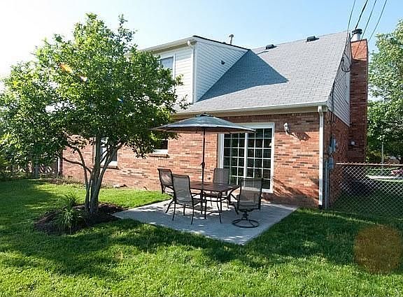 4th image of 624 Galata Dr