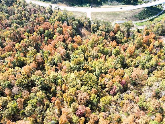 4th image of 1206 Bluff Rd Lot 6