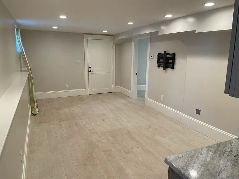 Mainroom