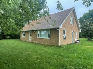 416 W Burville Rd, Crete, IL 60417