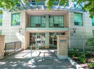 8 Pemberton Ave #105, Toronto, ON M2M 4K8