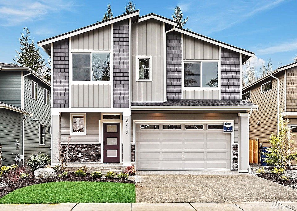 Plan 2101 Elevation A - photo of home built at another Harbour Homes community